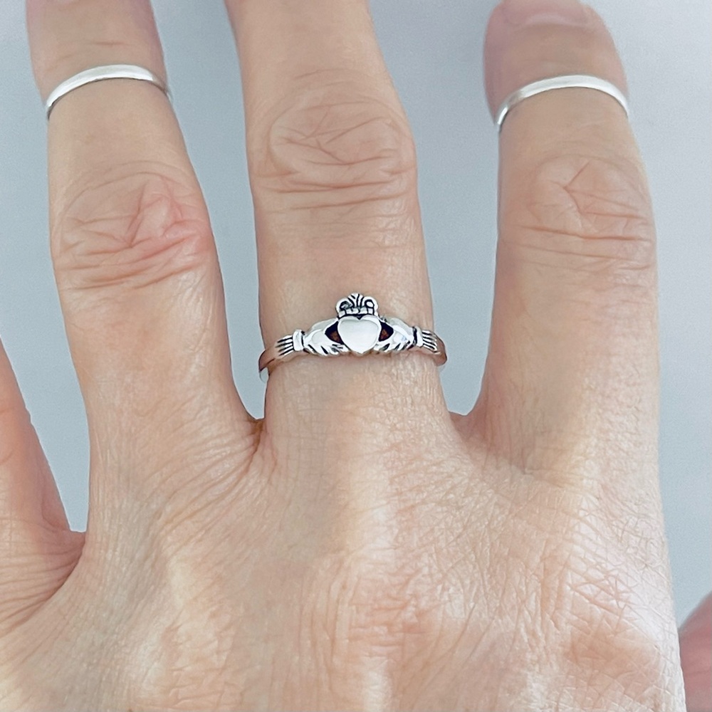 💕TOP SELLER💕 Sterling Silver Small Irish Claddagh Ring, Friendship Heart Rings